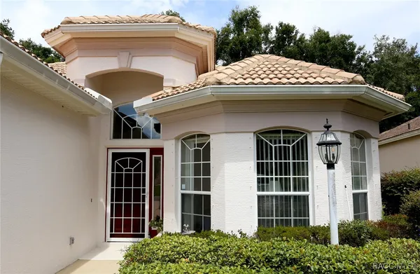 Property Slideshow image 2 of 48 | 631 w doerr path, Hernando, FL, 34442