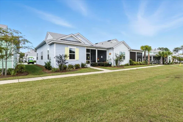 Property Slideshow image 2 of 73 | 305 caribbean soul ave 101, Hardeeville, SC, 29927