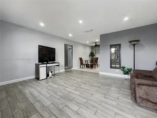 Property Slideshow image 2 of 13 | 6960 nw 11th ct, Margate, FL, 33063