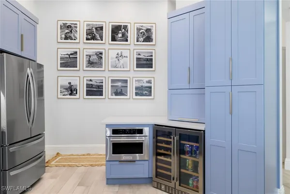 Property Slideshow image 2 of 42 | 831 sailaway ln 202, Naples, FL, 34108