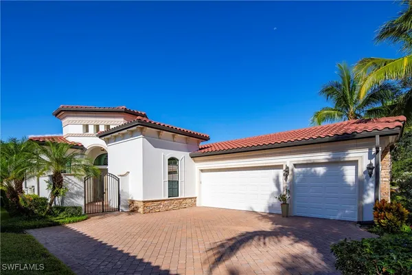 Property Slideshow image 2 of 27 | 9313 vercelli ct, Naples, FL, 34113