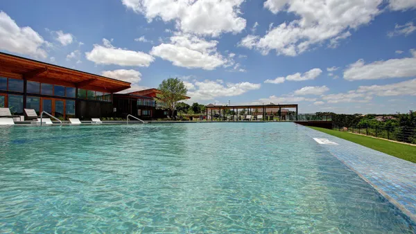 Property Slideshow image 3 of 25 | 501 sundance ln, Georgetown, TX, 78633