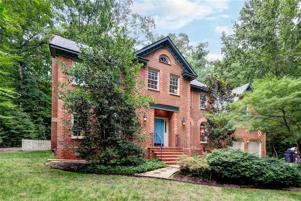 Property Slideshow image 3 of 46 | 119 muirfield, Williamsburg, VA, 23188