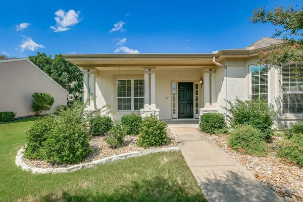 Property Slideshow image 2 of 20 | 603 rio grande lp loop, Georgetown, TX, 78633