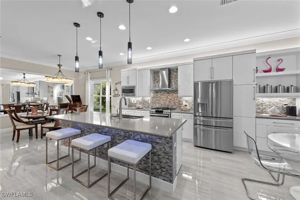 Property Slideshow image 3 of 50 | 28560 twain dr, Bonita Springs, FL, 34135