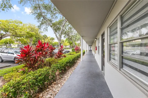 Property Slideshow image 2 of 23 | 251 sw 132nd way h114, Pembroke Pines, FL, 33027