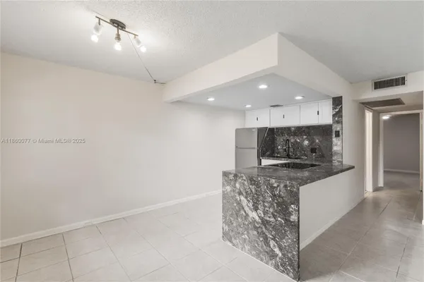 Property Slideshow image 3 of 23 | 251 sw 132nd way h114, Pembroke Pines, FL, 33027