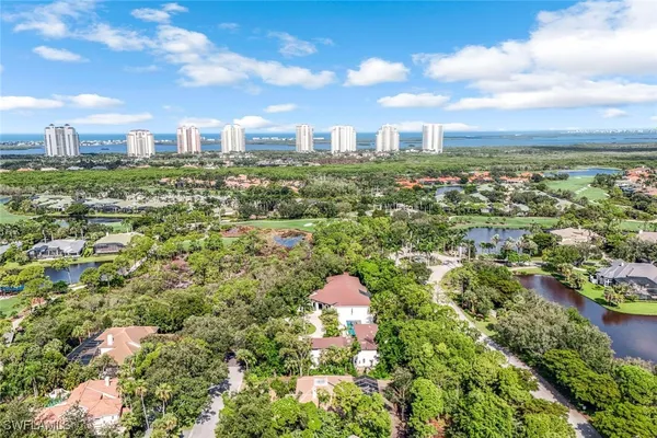 Property Slideshow image 3 of 17 | 3978 woodlake dr, Bonita Springs, FL, 34134