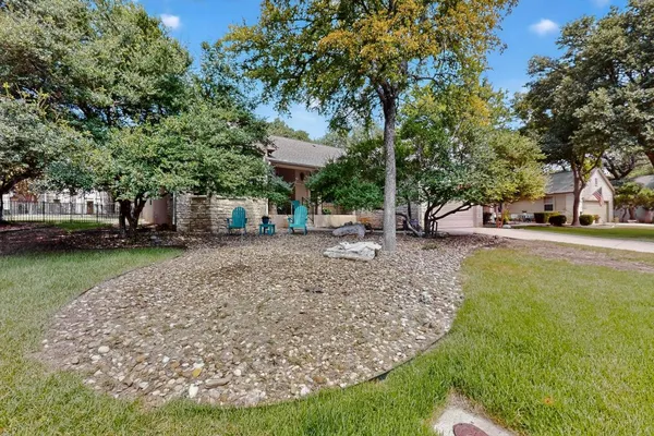 Property Slideshow image 2 of 29 | 100 egret cv, Georgetown, TX, 78633