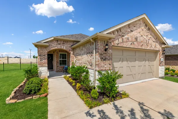 Property Slideshow image 2 of 37 | 101 long pines dr, Mckinney, TX, 75071