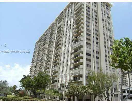 Property Slideshow image 2 of 20 | 1201 s ocean dr 2404s, Hollywood, FL, 33019