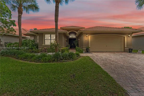 Property Slideshow image 2 of 34 | 7651 via grande, Boynton Beach, FL, 33437