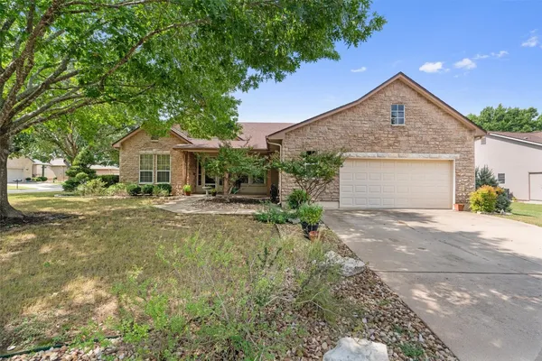 Property Slideshow image 3 of 39 | 296 trail of the flowers, Georgetown, TX, 78633