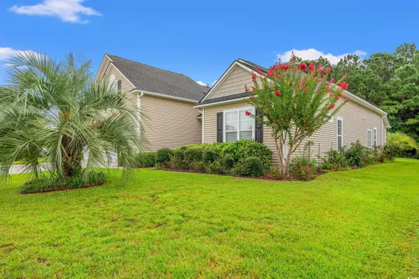 Property Slideshow image 2 of 40 | 311 highfield loop, Myrtle Beach, SC, 29579