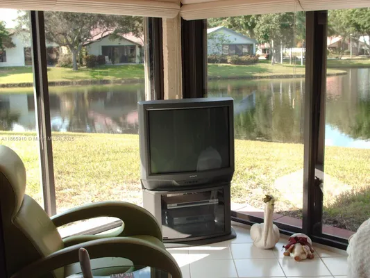 Property Slideshow image 3 of 8 | 10655 skyflower way, Boynton Beach, FL, 33436