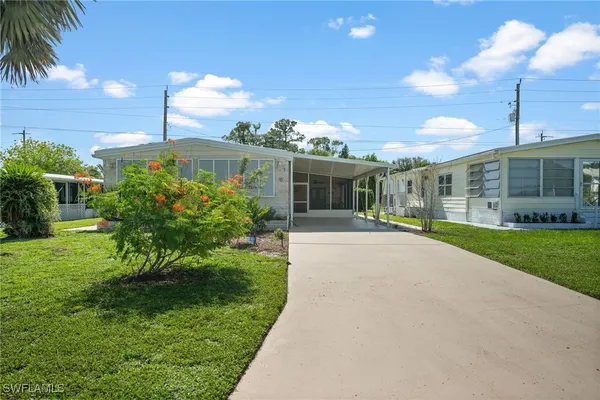 Property Slideshow image 2 of 45 | 10 cannes dr, Naples, FL, 34112