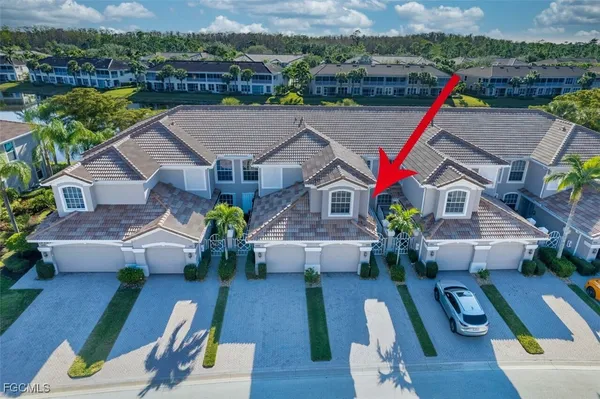 Property Slideshow image 3 of 49 | 10021 sky view way 1305, Fort Myers, FL, 33913