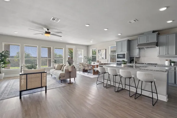 Property Slideshow image 3 of 39 | 3241 aurelia ln, Round Rock, TX, 78665