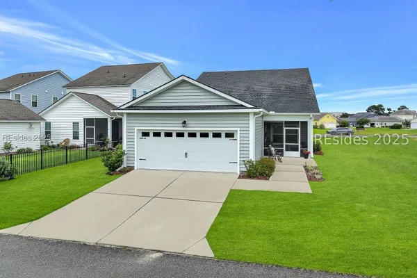 Property Slideshow image 3 of 41 | 112 hawthorn ln, Hardeeville, SC, 29927