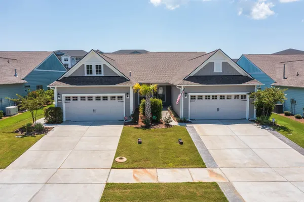 Property Slideshow image 2 of 40 | 6040 campanella st, Myrtle Beach, SC, 29577