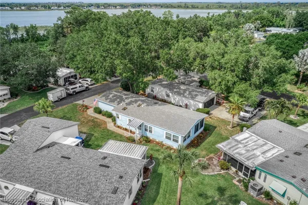 Property Slideshow image 2 of 37 | 2765 e waterview dr, Avon Park, FL, 33825