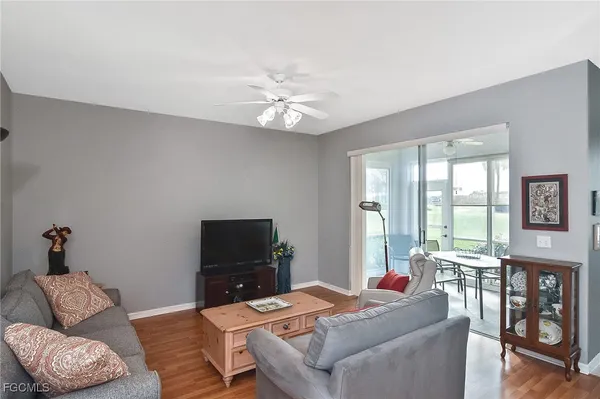 Property Slideshow image 3 of 42 | 8076 queen palm ln 412, Fort Myers, FL, 33966