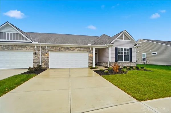 Property Slideshow image 2 of 46 | 4202 ellason ct, Dayton, OH, 45440