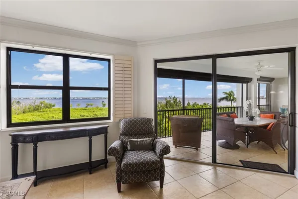 Property Slideshow image 3 of 50 | 11600 court of palms 204, Fort Myers, FL, 33908