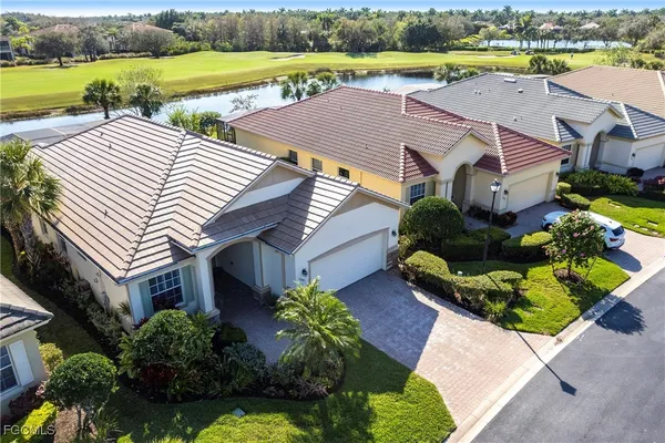 Property Slideshow image 3 of 50 | 11941 bramble cove dr, Fort Myers, FL, 33905