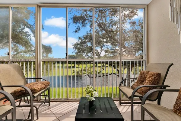 Property Slideshow image 3 of 25 | 1101 sw 128th ter 309c, Pembroke Pines, FL, 33027