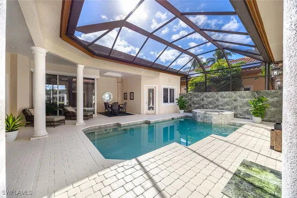 Property Slideshow image 3 of 50 | 8894 shenendoah cir, Naples, FL, 34113