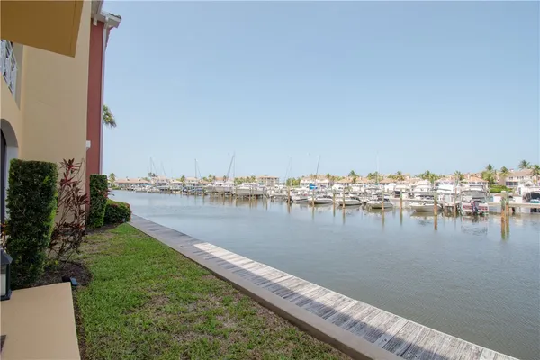 Property Slideshow image 2 of 35 | 5520 n harbor village dr apt 104, Vero Beach, FL, 32967