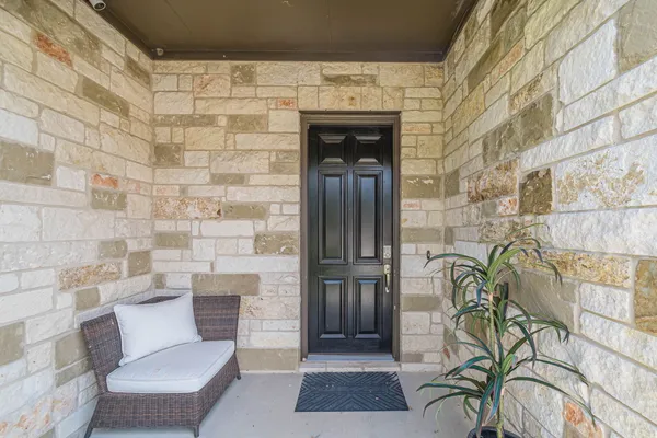 Property Slideshow image 3 of 40 | 318 dancing oak ln unit 104, San Marcos, TX, 78666