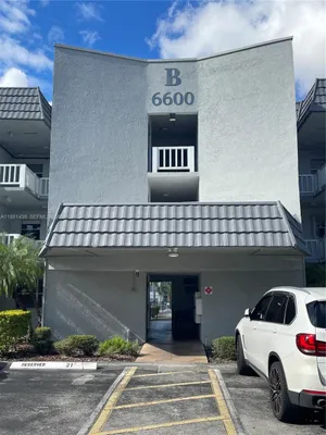 Property Slideshow image 3 of 28 | 6600 royal palm blvd apt 103b, Margate, FL, 33063