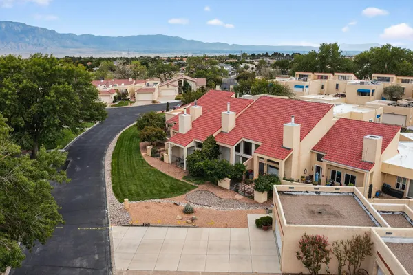 Property Slideshow image 2 of 51 | 617 eastlake ct, Rio Rancho, NM, 87124