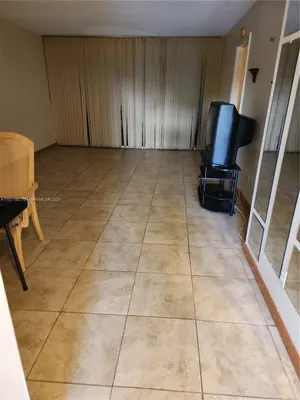 Property Slideshow image 3 of 15 | 5750 nw 64th ave apt 303, Tamarac, FL, 33319