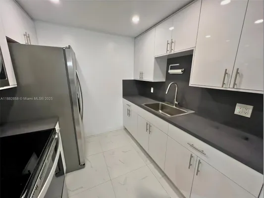 Property Slideshow image 3 of 8 | 200 sw 132nd way 203l, Pembroke Pines, FL, 33027