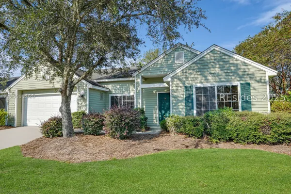 Property Slideshow image 2 of 40 | 2 huquenin ct, Bluffton, SC, 29909