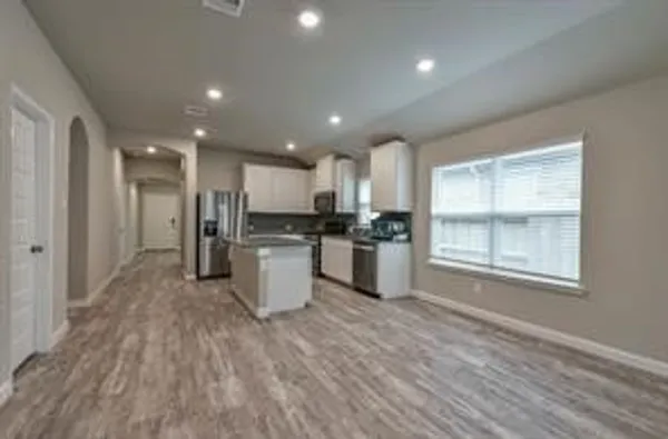 Property Slideshow image 2 of 34 | 11210 pavonia creek ct, Richmond, TX, 77406