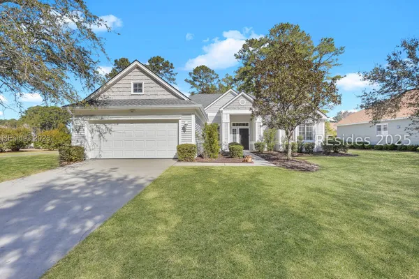 Property Slideshow image 2 of 53 | 44 hampton cir, Bluffton, SC, 29909