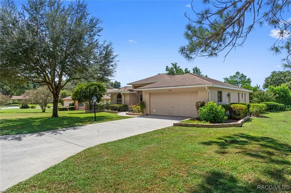 Property Slideshow image 2 of 66 | 5961 w douneray loop, Crystal River, FL, 34429