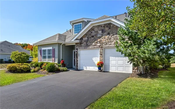 Property Slideshow image 2 of 42 | 150 independence way, Sewickley, PA, 15143