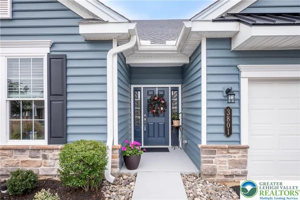 Property Slideshow image 3 of 72 | 3801 loyal ln, Bethlehem Twp, PA, 18045