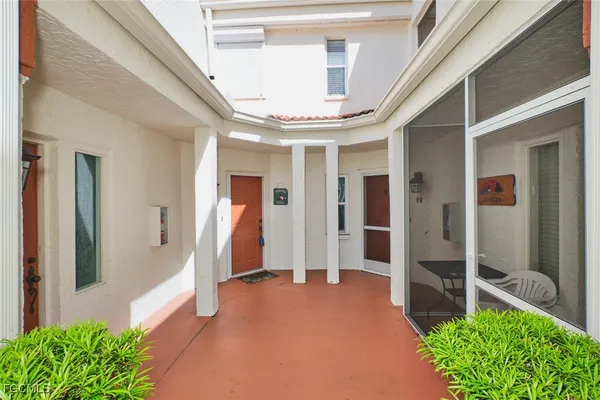 Property Slideshow image 2 of 47 | 13331 medinah cir 1, Fort Myers, FL, 33907