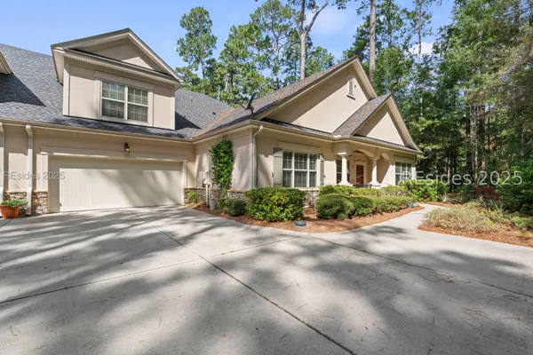 Property Slideshow image 2 of 38 | 43 heartwood ct # 1219, Bluffton, SC, 29910