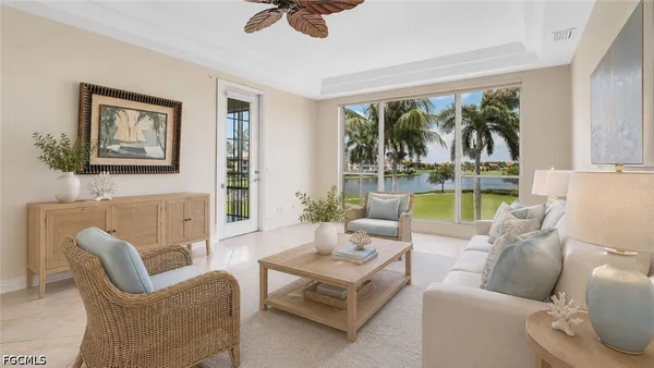 Property Slideshow image 2 of 43 | 11110 harbour yacht ct 33b, Fort Myers, FL, 33908