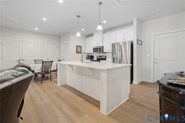 Property Slideshow image 3 of 36 | 6601 citory way unit 304, Moseley, VA, 23120