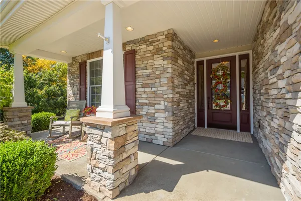Property Slideshow image 3 of 49 | 158 summer seat ln, Pittsburgh, PA, 15237