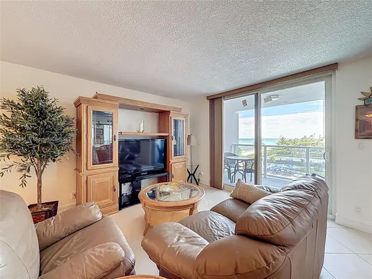 Property Slideshow image 3 of 39 | 1890 s ocean dr apt 504, Hallandale Beach, FL, 33009