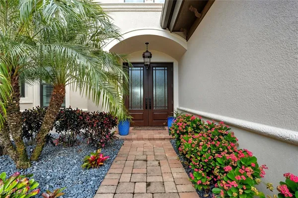 Property Slideshow image 3 of 49 | 6376 costa cir, Naples, FL, 34113
